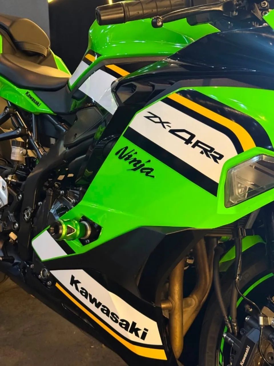 Ninja ZX-4RR - Foto 3