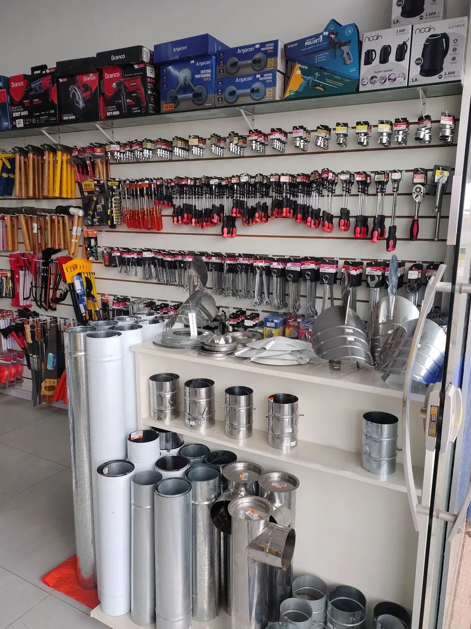 Vende - se Ferragem Vitória em funcionamento. - Foto 4