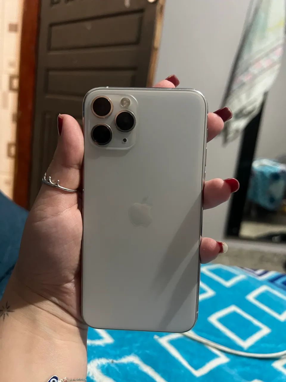 iPhone 11 Pro 64GB - Foto 2