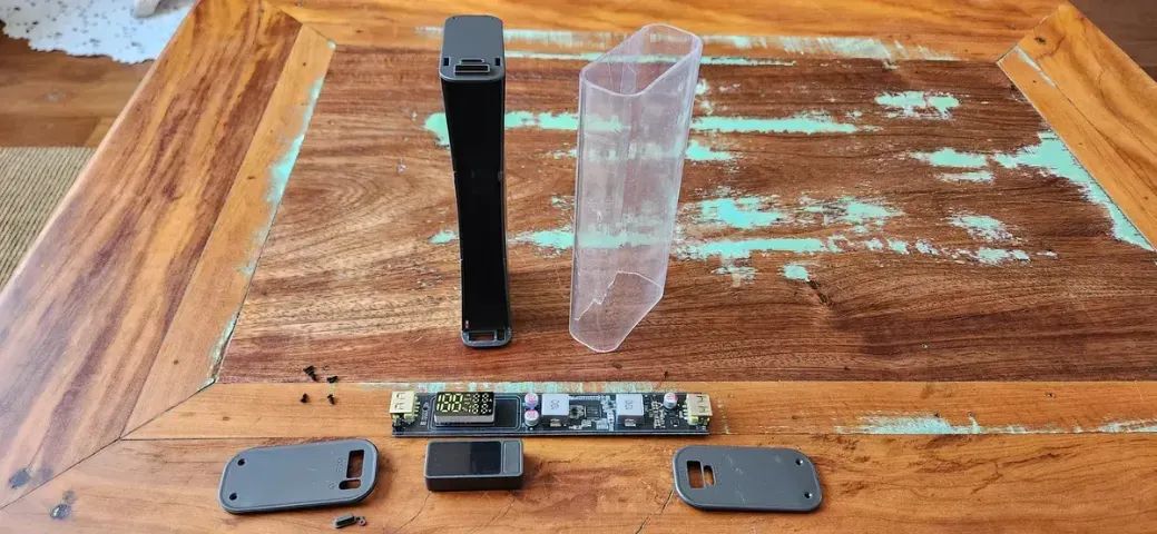 Carcaça e circuito de power bank 21700 (x4) - PD100w