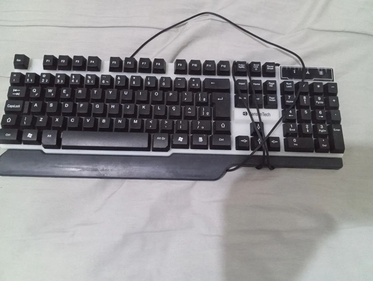 Teclado gamer 