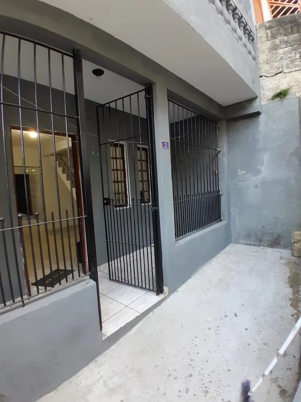 VENDE-SE SOBRADO NO JARDIM HEBROM - Foto 3