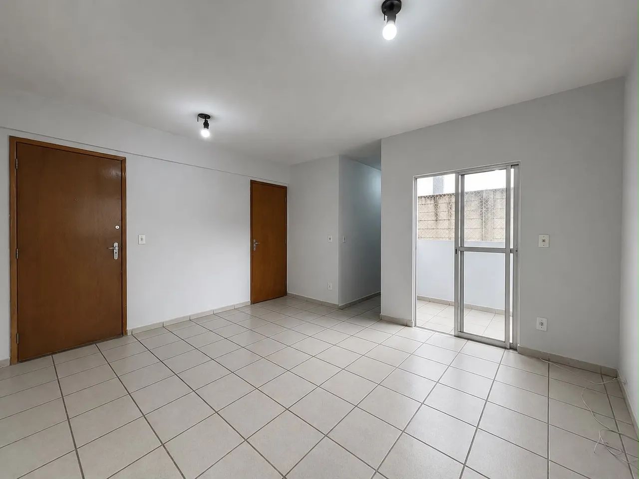 OPORTUNIDADE APARTAMENTO LESTE UNIVERSITARIO  - Foto 3