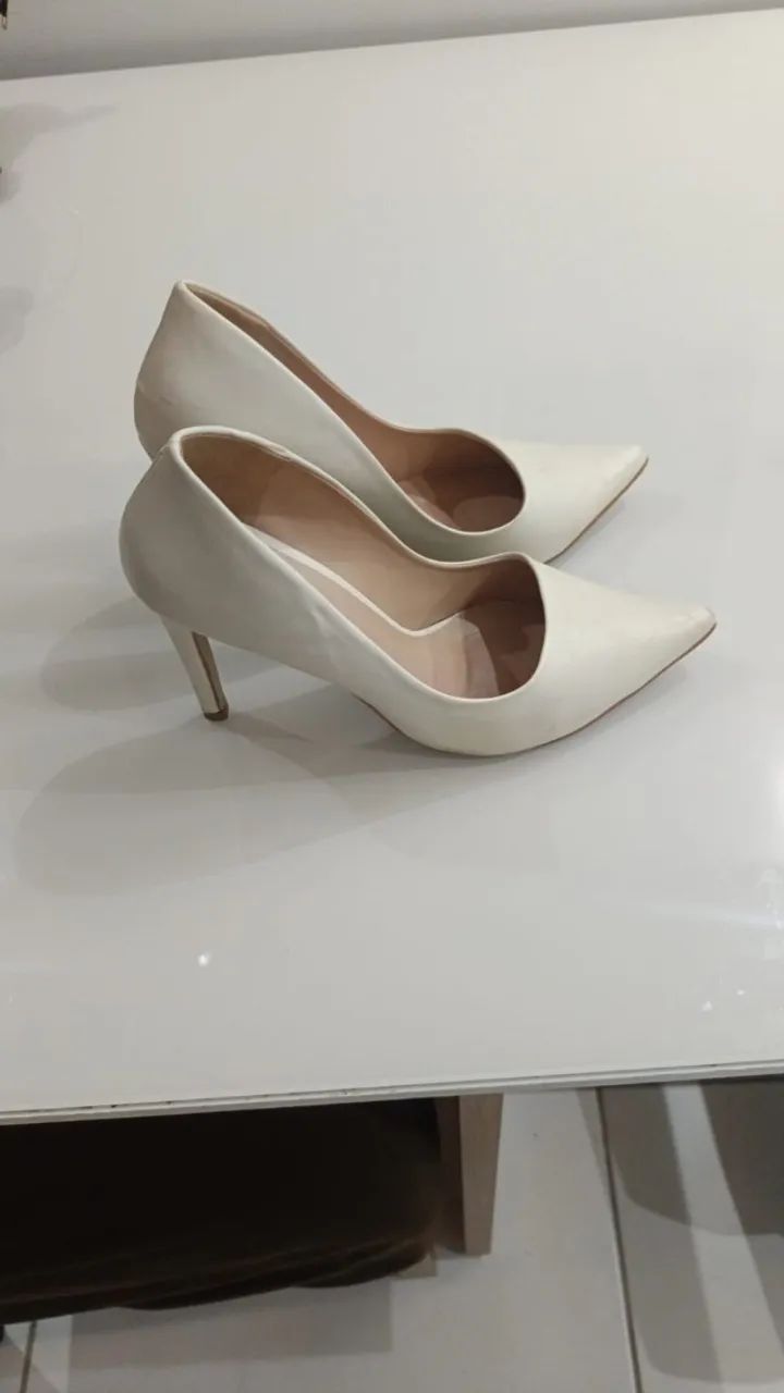 Sapato tamanho 37