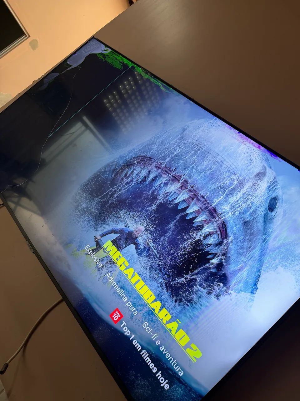 Smart tv Samsung (tela trincada) - Foto 2