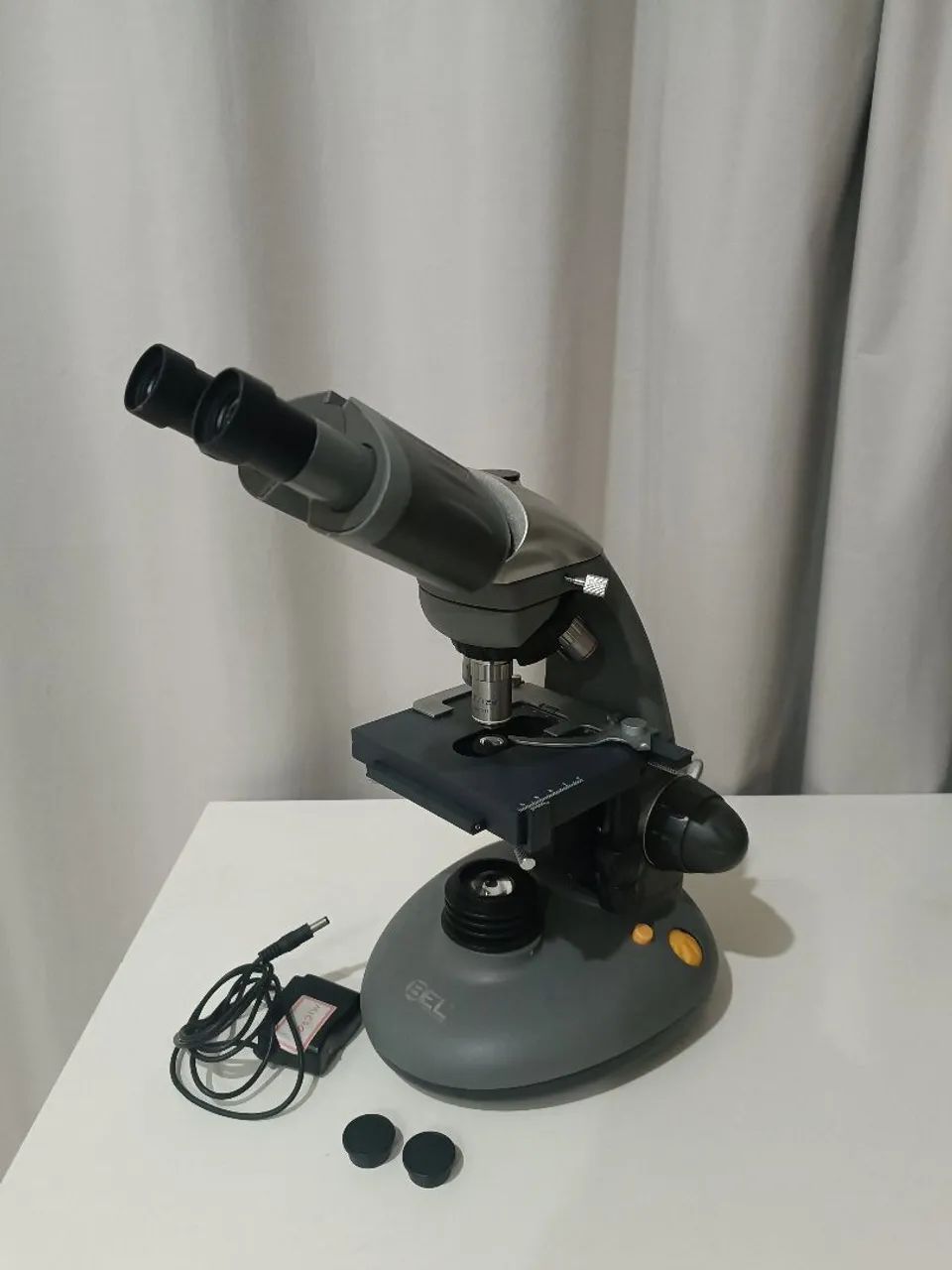 Microscópio 