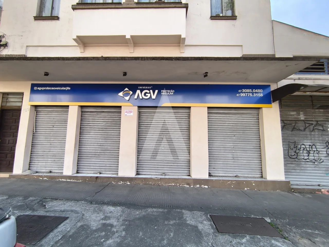 SALA COMERCIAL NA RUA DO PRINCIPE COM 100 M2