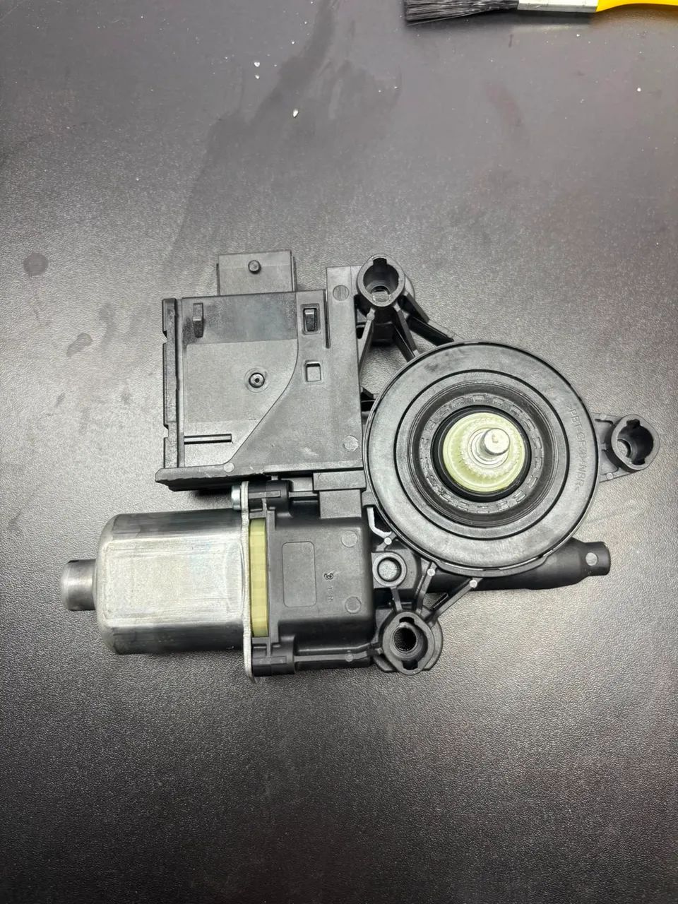 Motor do Vidro Elétrico com Módulo Integrado JEEP COMPASS 2023