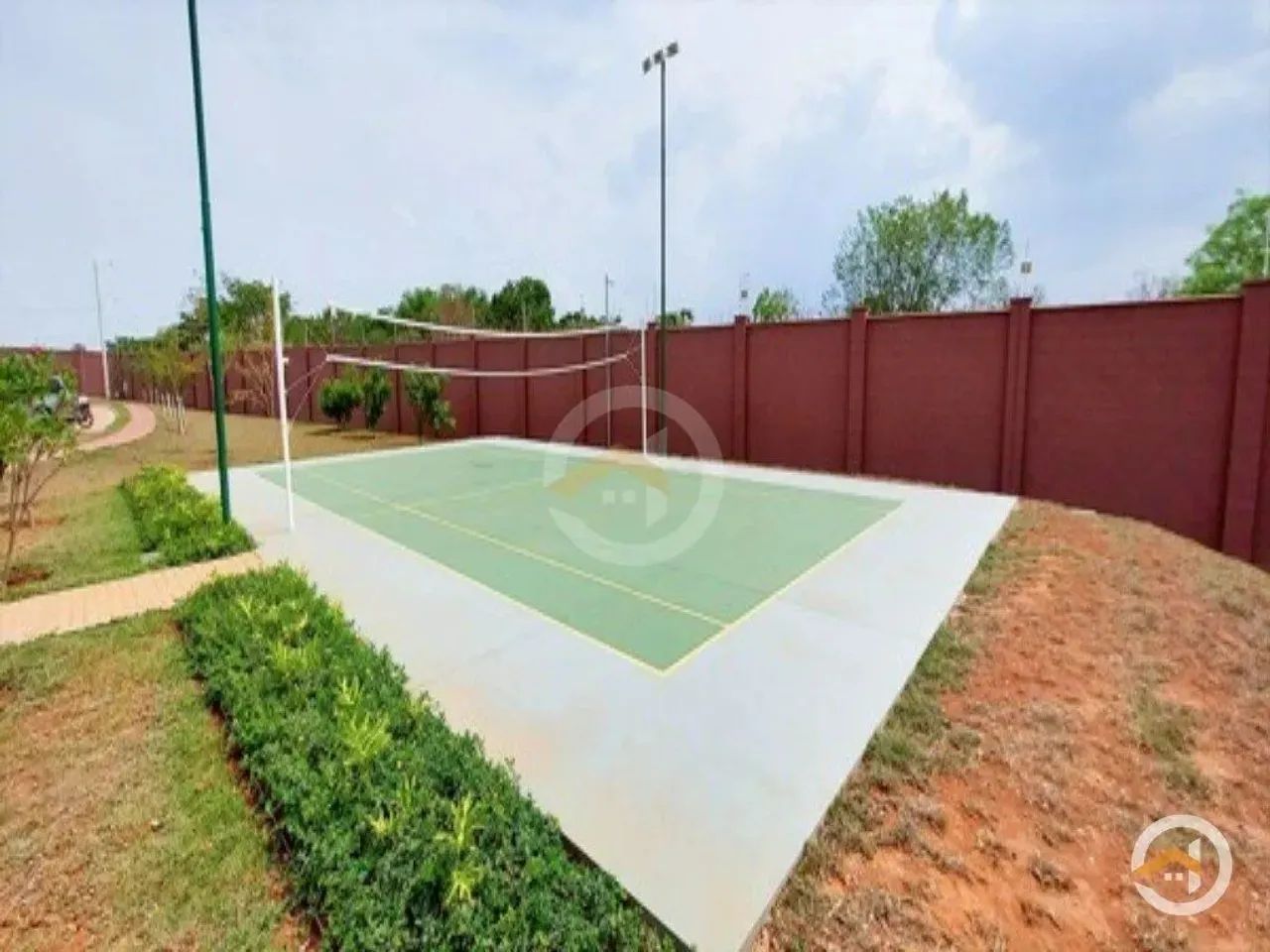 Lote de esquina com 449,73m² no Jardins Capri - Foto 5