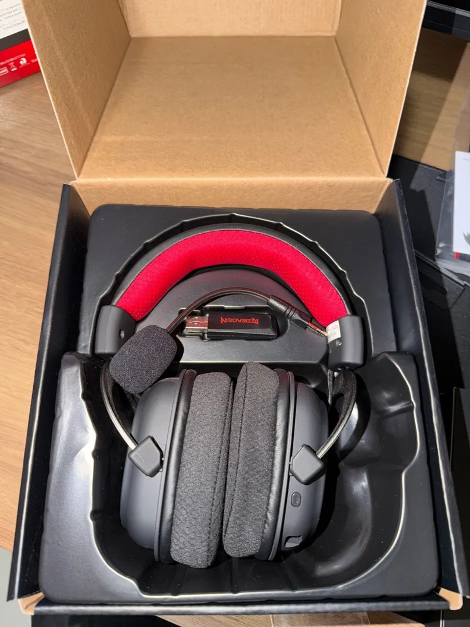 Redragon Zeus Pro (2 meses de uso) - Foto 3