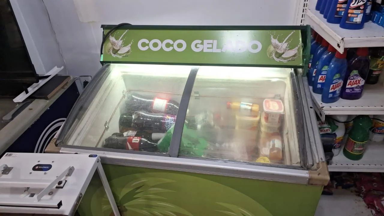 Vendo frizer Espositor  - Foto 2