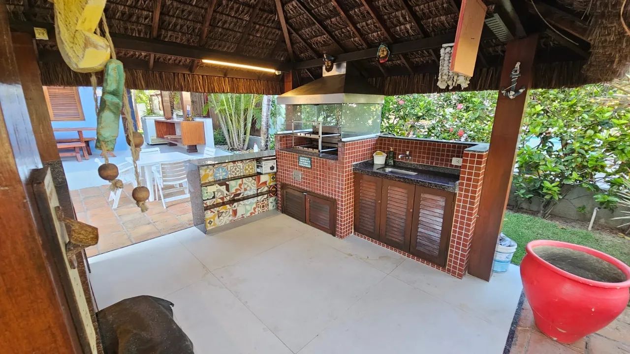 Casa com 05 Suítes em Muro Alto - Foto 3