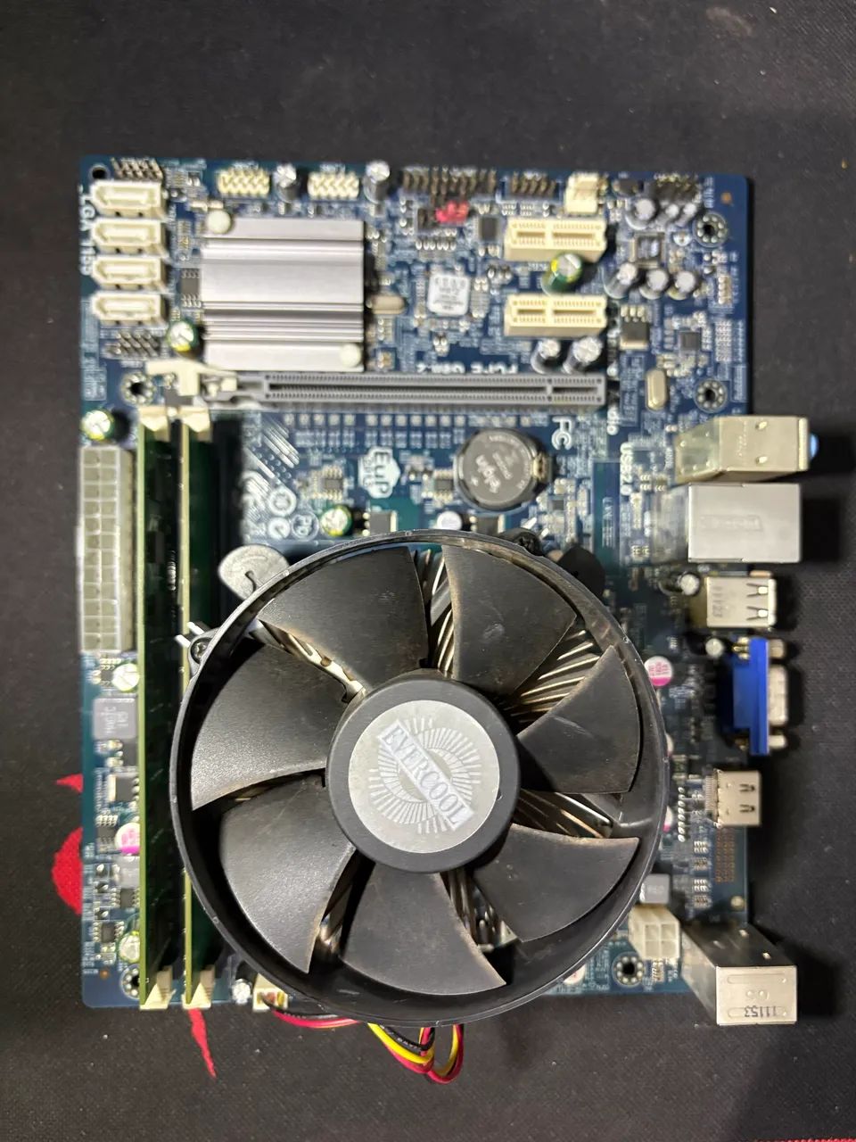 Kit Placa-Mãe H61 (LGA 1155) + i5-2400 + 6GB DDR3 - Foto 3
