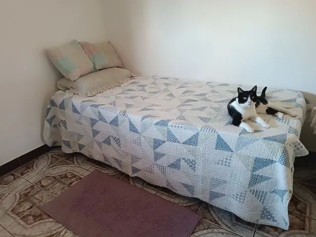 Cama box solteiro com auxiliar e colchão extra
