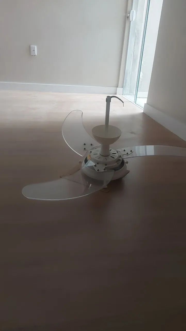 Ventilador de teto tron