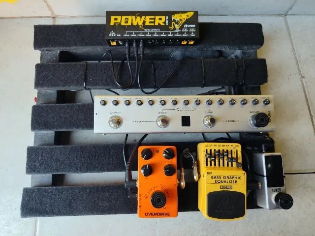 Pedalboard *valor negociável*
