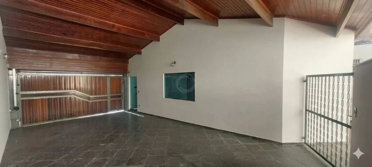 Casa com 7 Dormitórios - Foto 2