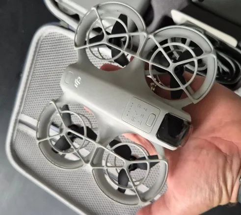 Drone DJI Neo muito novo - Foto 3