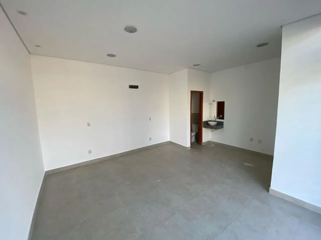 Sala para alugar, 20 m² por R$ 1.800,00/mês - Centro Sul - Cuiabá/MT