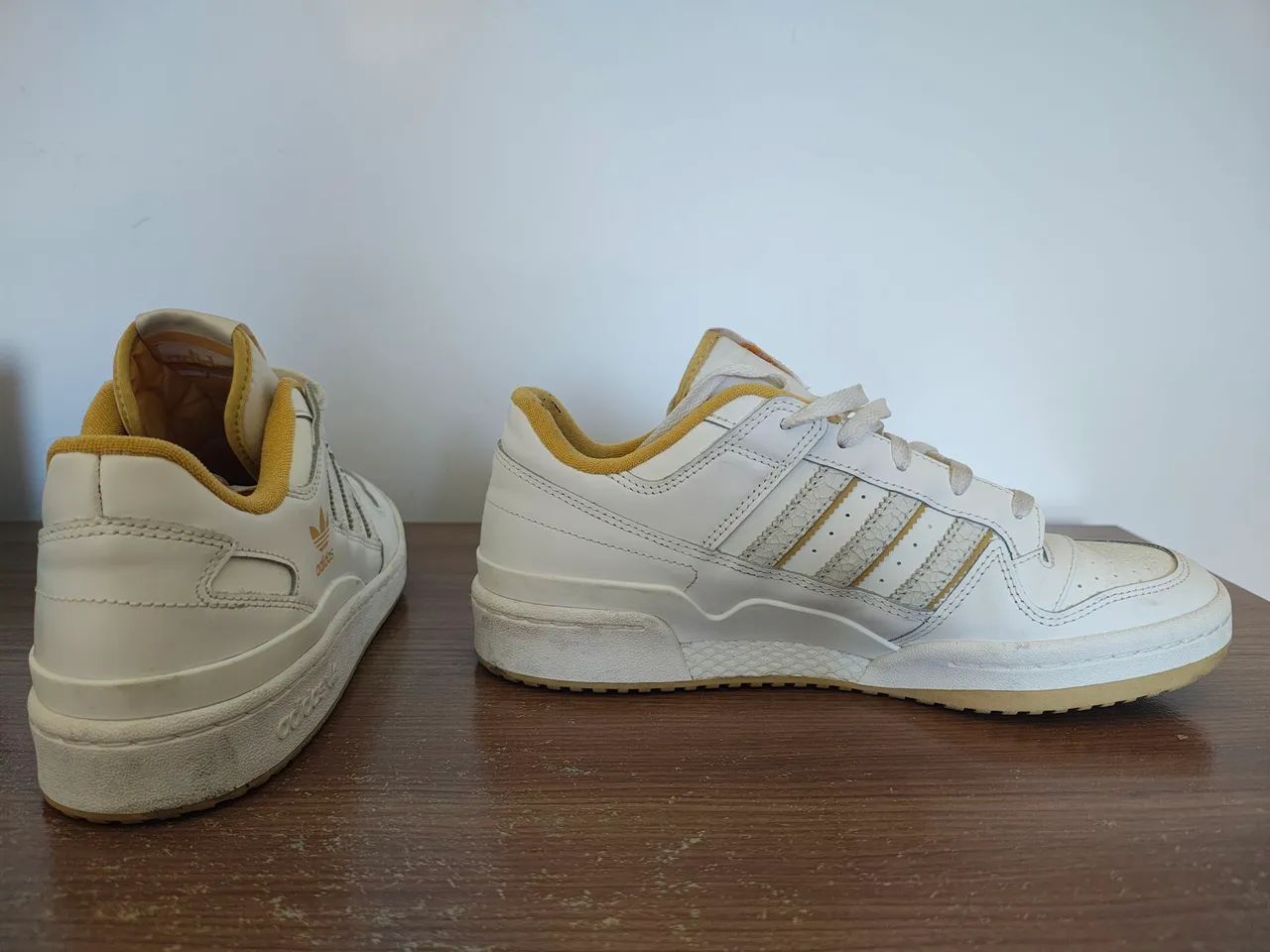 Tênis Adidas Fórum Low CL 41 usado - Foto 5