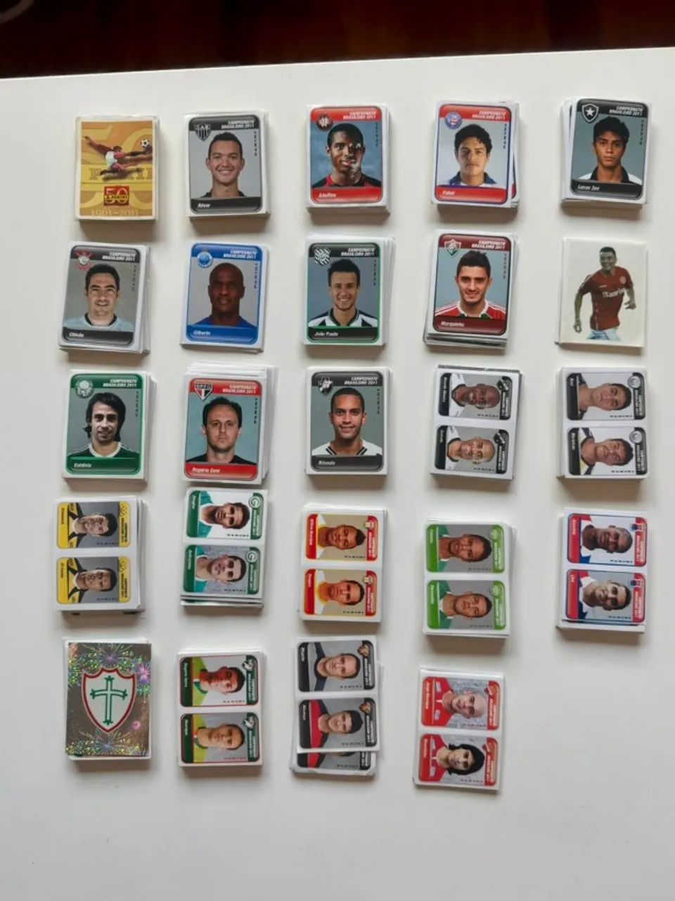 Lote de Figurinhas Brasileirão 2011