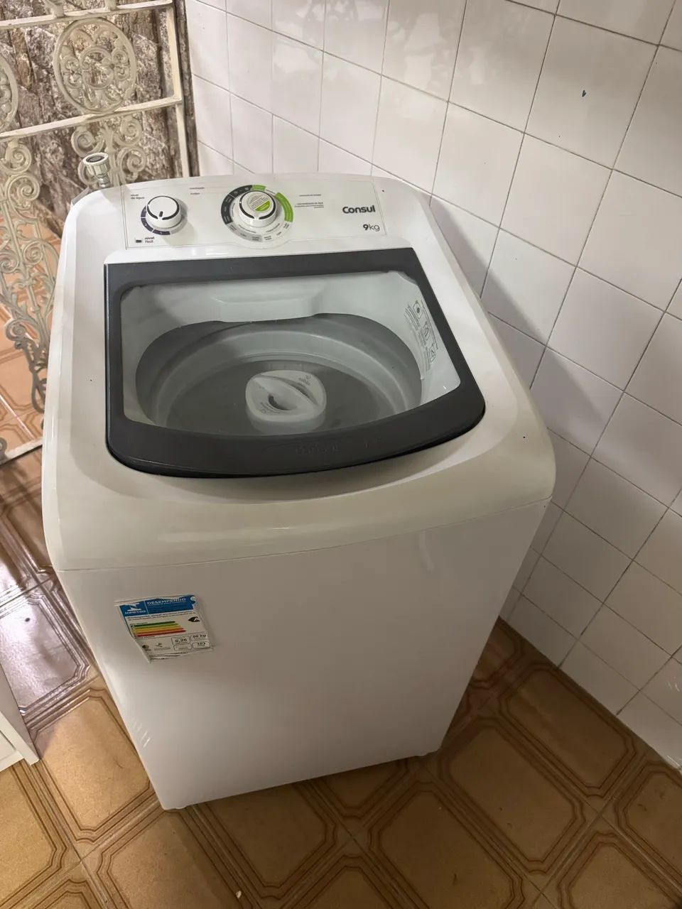 Sofá 3 lugares - Foto 4