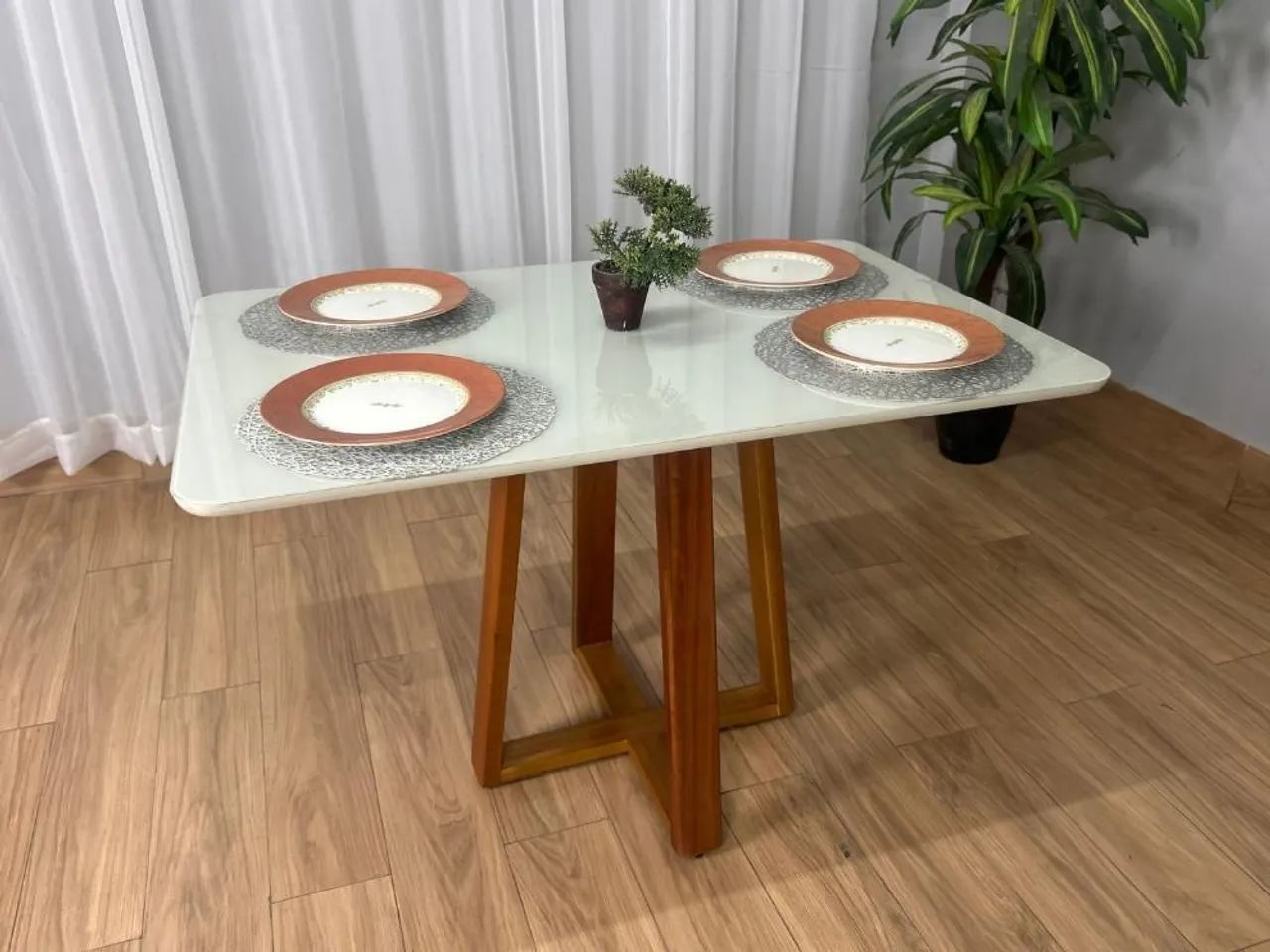 Mesa de Jantar 120x80 com 4 Lugares Veludo Bege  - Foto 4