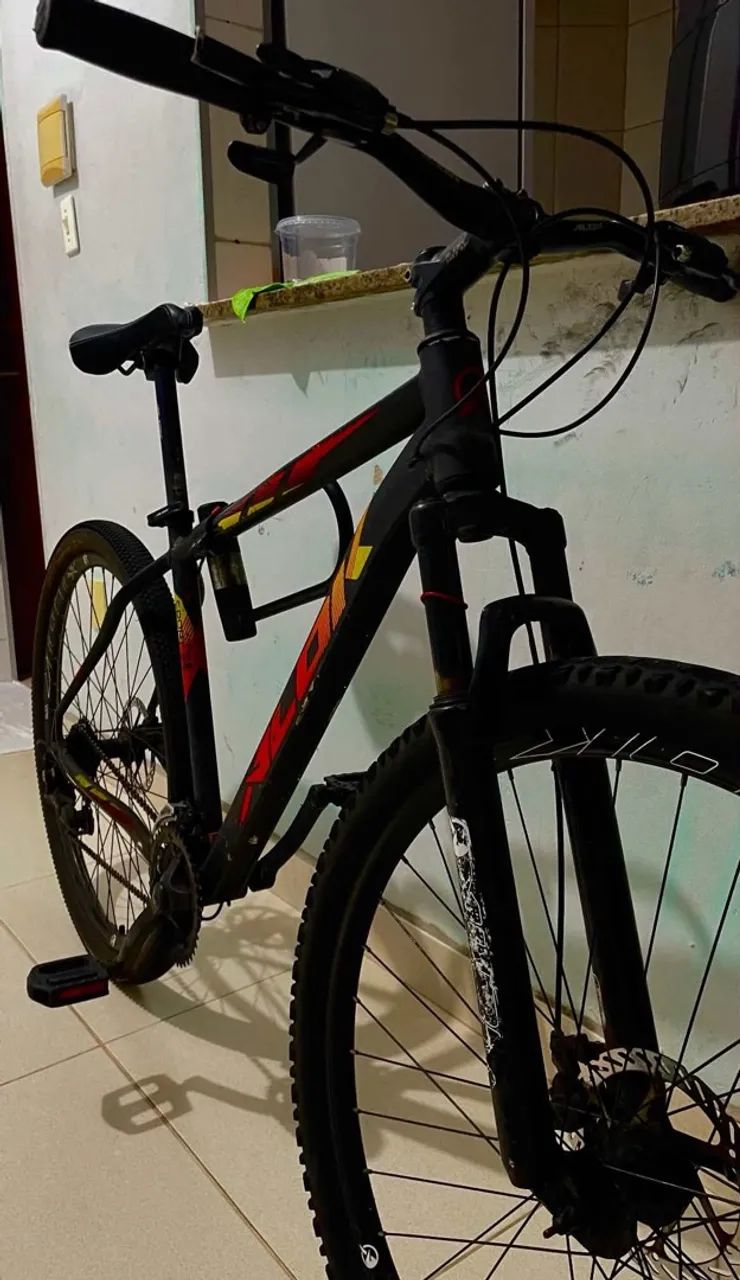 Bicicleta com macha e suspensão - Foto 2
