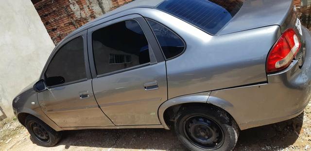 Vendo Um Corsa Classic 2010/2011 - Foto 7
