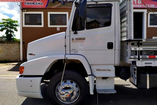 Mercedes Benz MB1620- 11/11 impecável - Foto 2