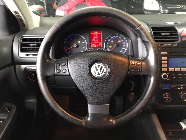 VOLKSWAGEN JETTA 2.5(Tiptr.) 4p - Foto 7