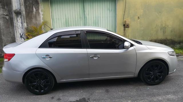 Vendo Kia Cerato 2010/11 Automático SX3 1.6 - Foto 4