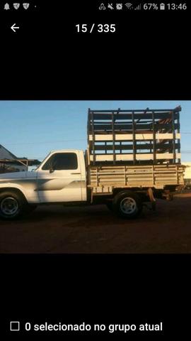 Linda d20 motor diesel tem gaiola boiadeiro não faço troca somente vendo - Foto 3