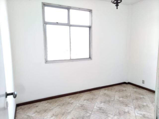 Excelente Apto grande vazio 02Qts com dependência completa garagem elevador Cachambi - Foto 10