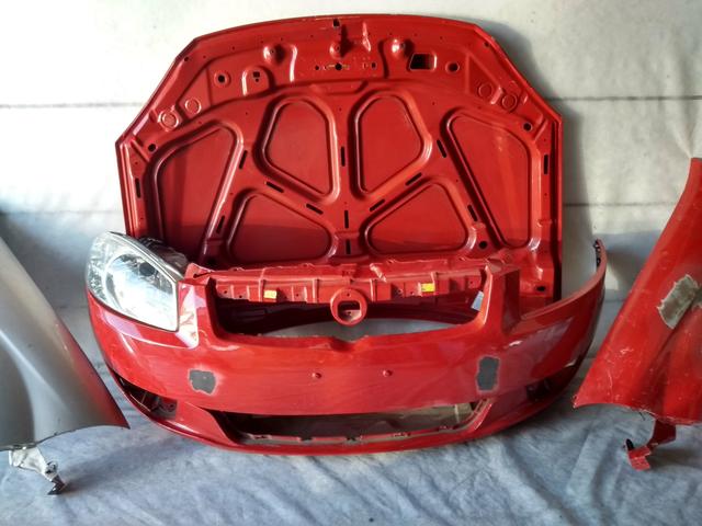 Capô para-choque paralama Farol Fiat Palio Siena Strada G4