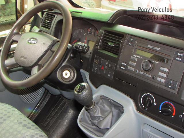 TRANSIT Chassi 2.4 TDCI Diesel - Foto 8