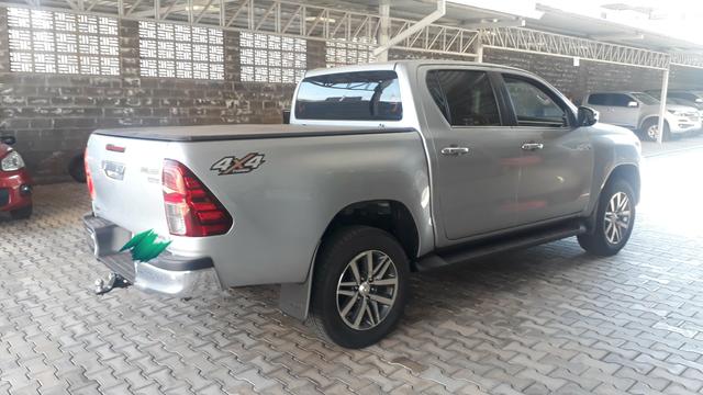 Hilux SRX - Foto 5