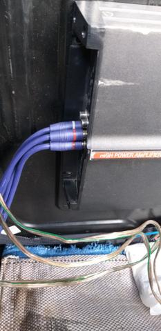 Vende-se caixa de som automotiva - Foto 5