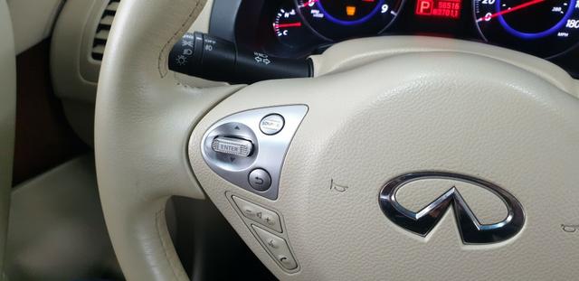 Infiniti FX 35 - Foto 16
