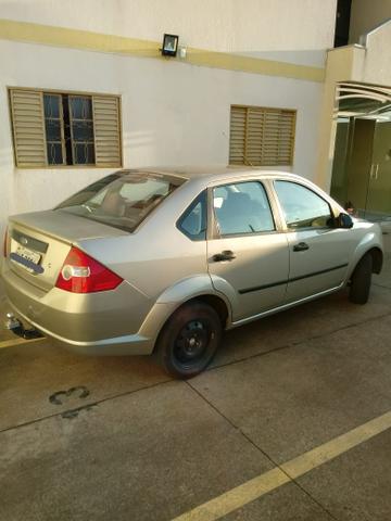 Ford Fiesta 2009 - Foto 3
