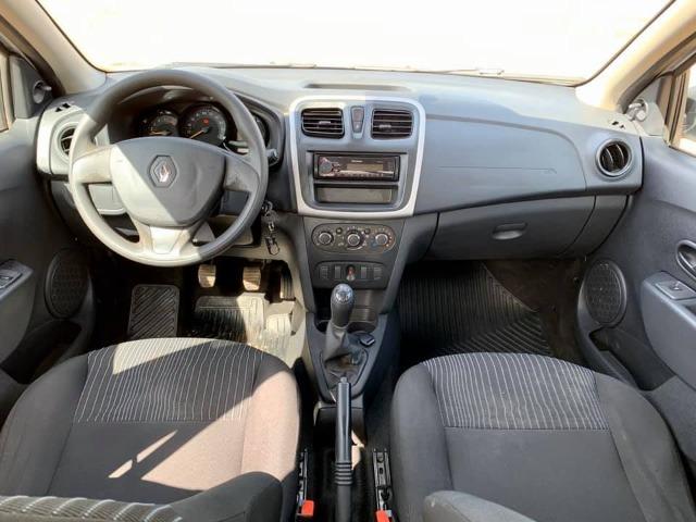 Renault Logan 2018 Completo 3 Cilindros ( Vendo a vista ou financiado AC.Troca ) - Foto 11