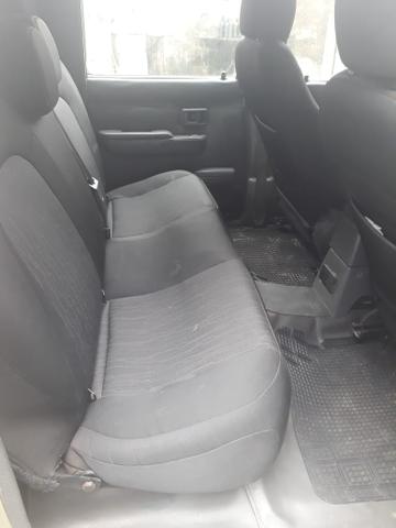 Carro Hilux - Foto 6