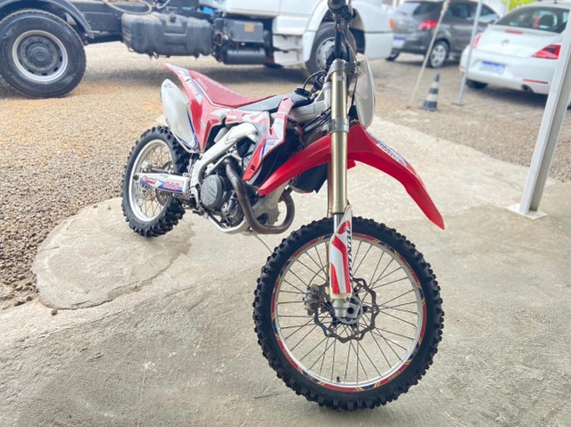 HONDA CRF 450R MOTO PARA TRILHA PARCELO NO CARTÃO WAGNER VEÍCULOS