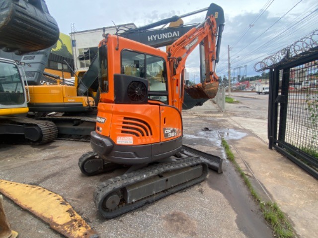 Mini escavadeira Doosan DX35