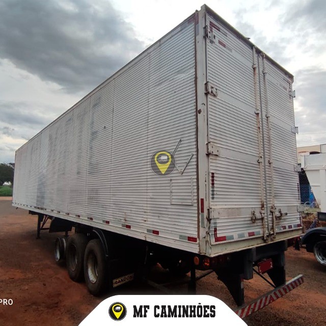 Carreta Baú Tectran Ano 1995 28 paletes - Foto 4