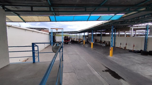 Galpão / Depósito / Armazém / Garagem para aluguel possui 4.300 M² de área total