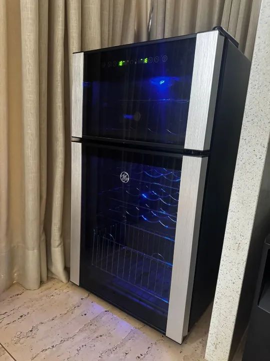 Adega GE 29 Garrafas Dual Zone
