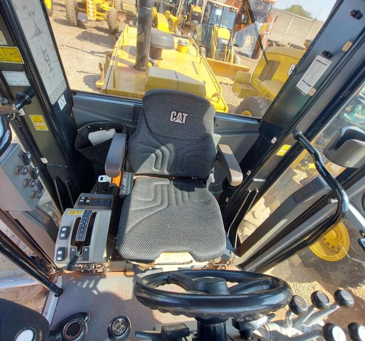 MOTONIVELADORA  - Foto 5