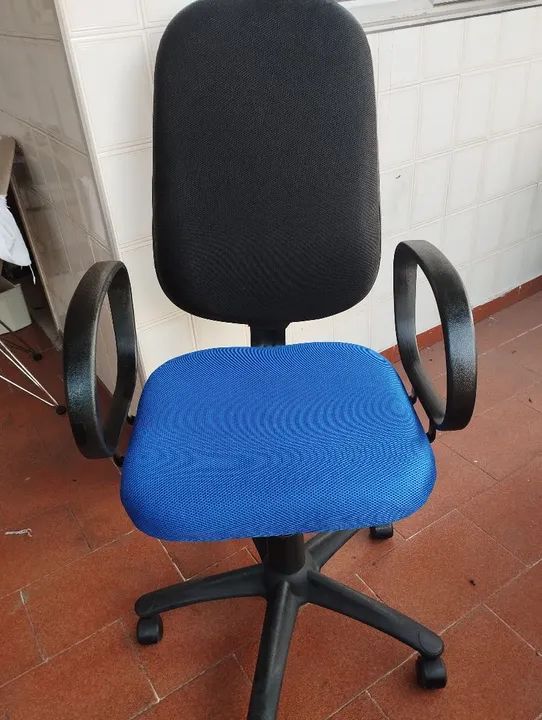 Cadeira de Escritório Azul e Preto - Foto 4