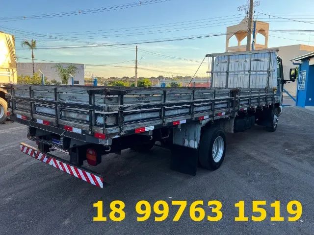 Ford cargo 815e ano 2011 - Foto 3